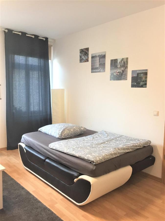 Ferienwohnung Leutzsch Am Leipziger Auenwald Esterno foto