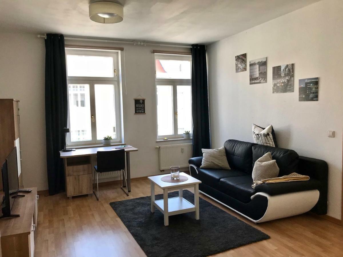 Ferienwohnung Leutzsch Am Leipziger Auenwald Esterno foto